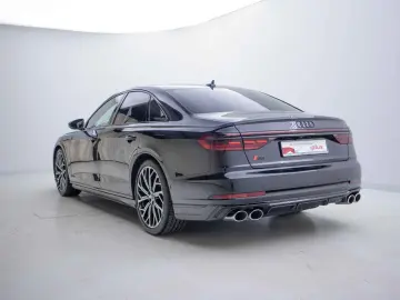 S8 4.0 TFSI TIP-TR*QUA*AHK*STHZG*PANO*HUD*MATRIX