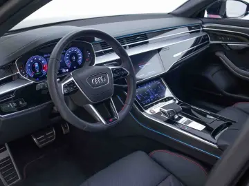 S8 4.0 TFSI TIP-TR*QUA*AHK*STHZG*PANO*HUD*MATRIX