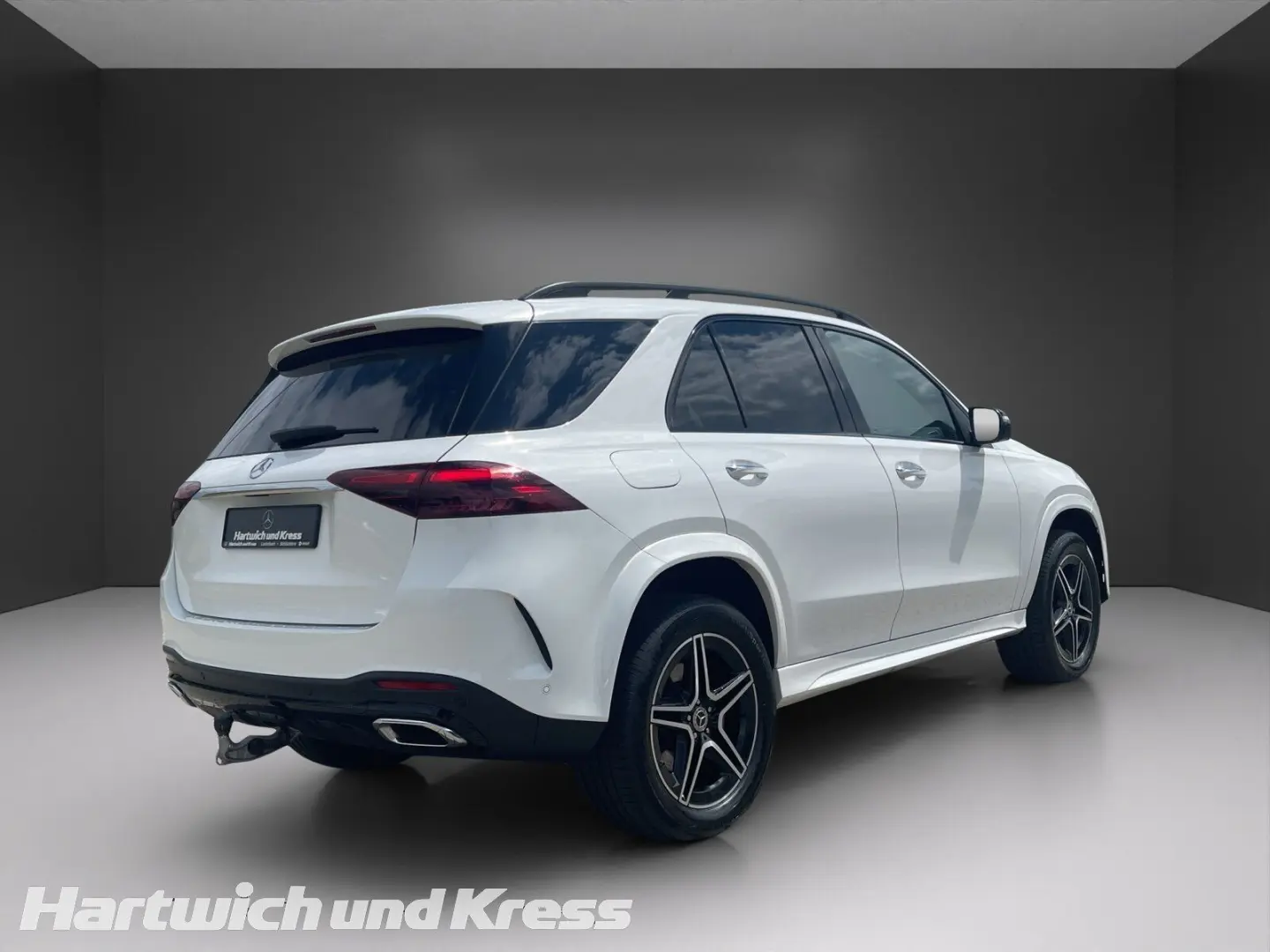 GLE 300 d 4Matic AMG Line +AHK+Pano+HUD+Night+Sh