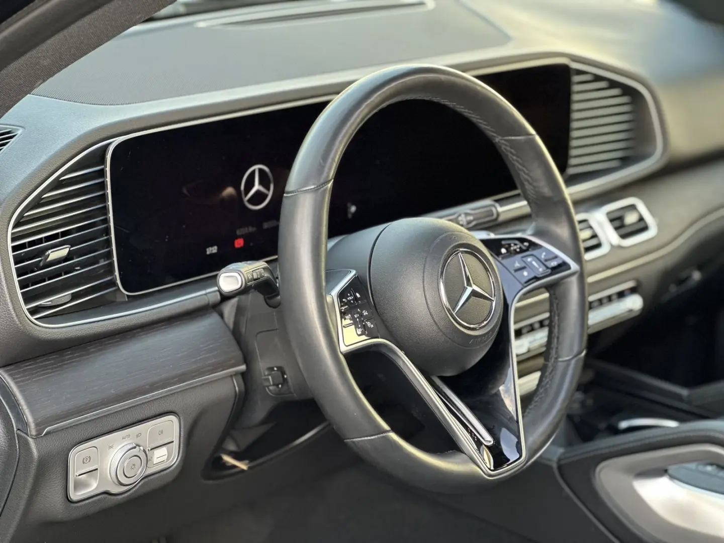 GLE 400 e 4MATIC AMG PANO BURMEST DISTR AIRMATIC