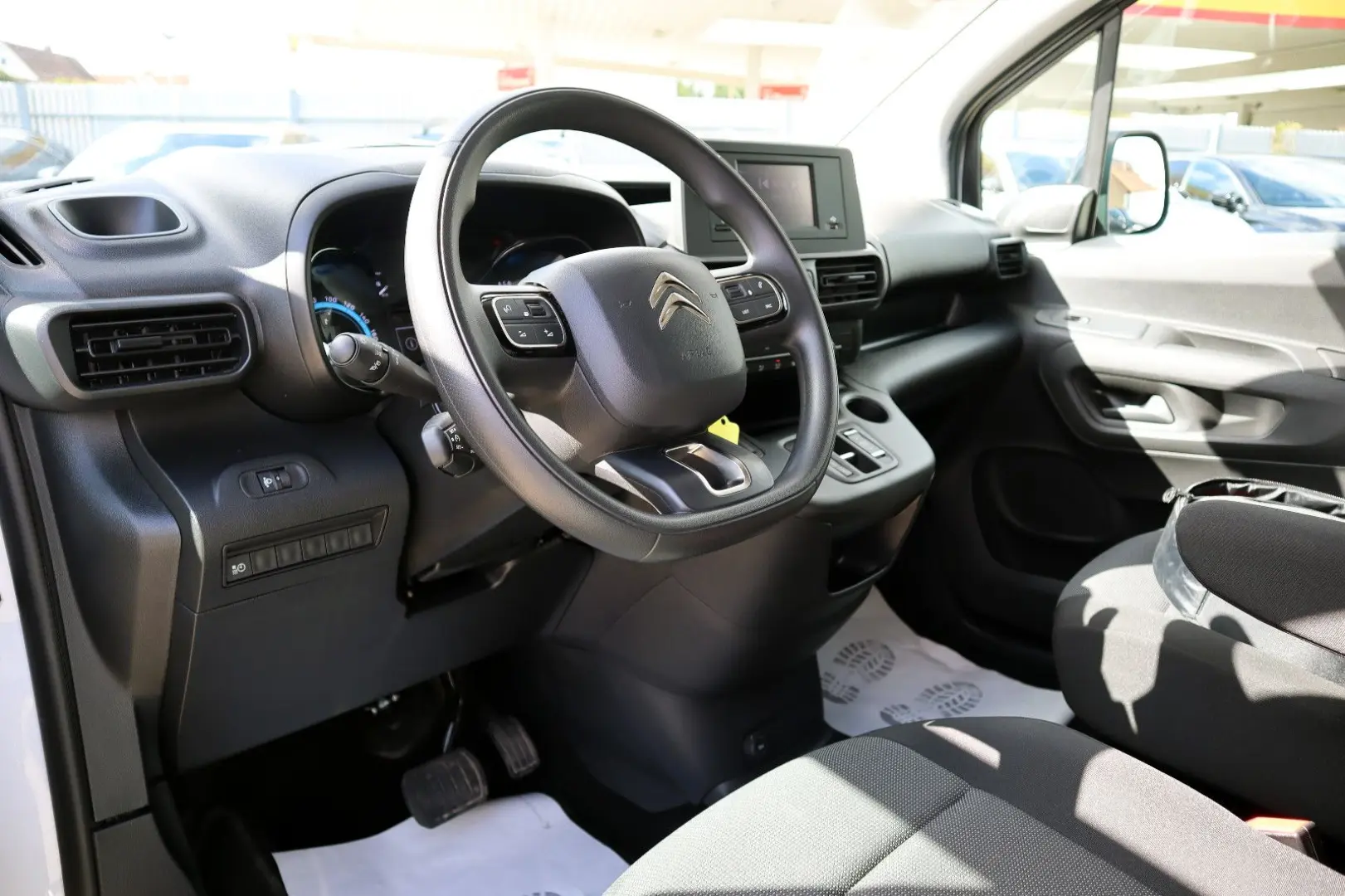 Berlingo Kasten*2023*Klima*DAB*St.Heizung!