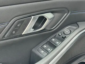 BMW 320i M-Sport HUD LED GARANTIE
