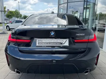 BMW 320i M-Sport HUD LED GARANTIE