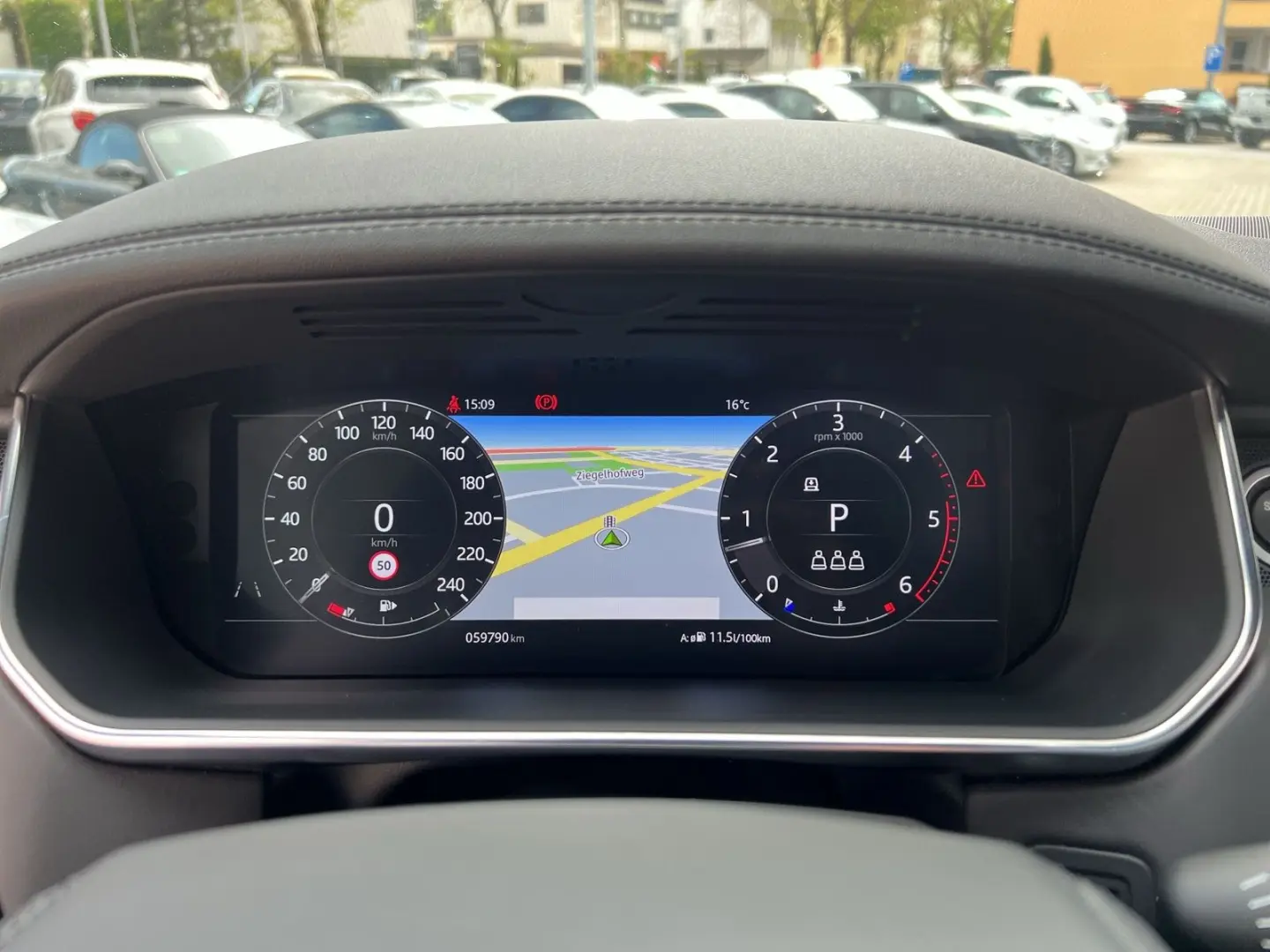 Range Rover P350 ACC SVO PANO MATRIX HuD MERIDIA