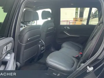 X7 xDrive40i M Sport PRO,SkyLou,AHK,RFK,7-Sitze