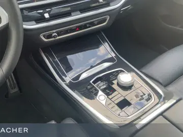 X7 xDrive40i M Sport PRO,SkyLou,AHK,RFK,7-Sitze