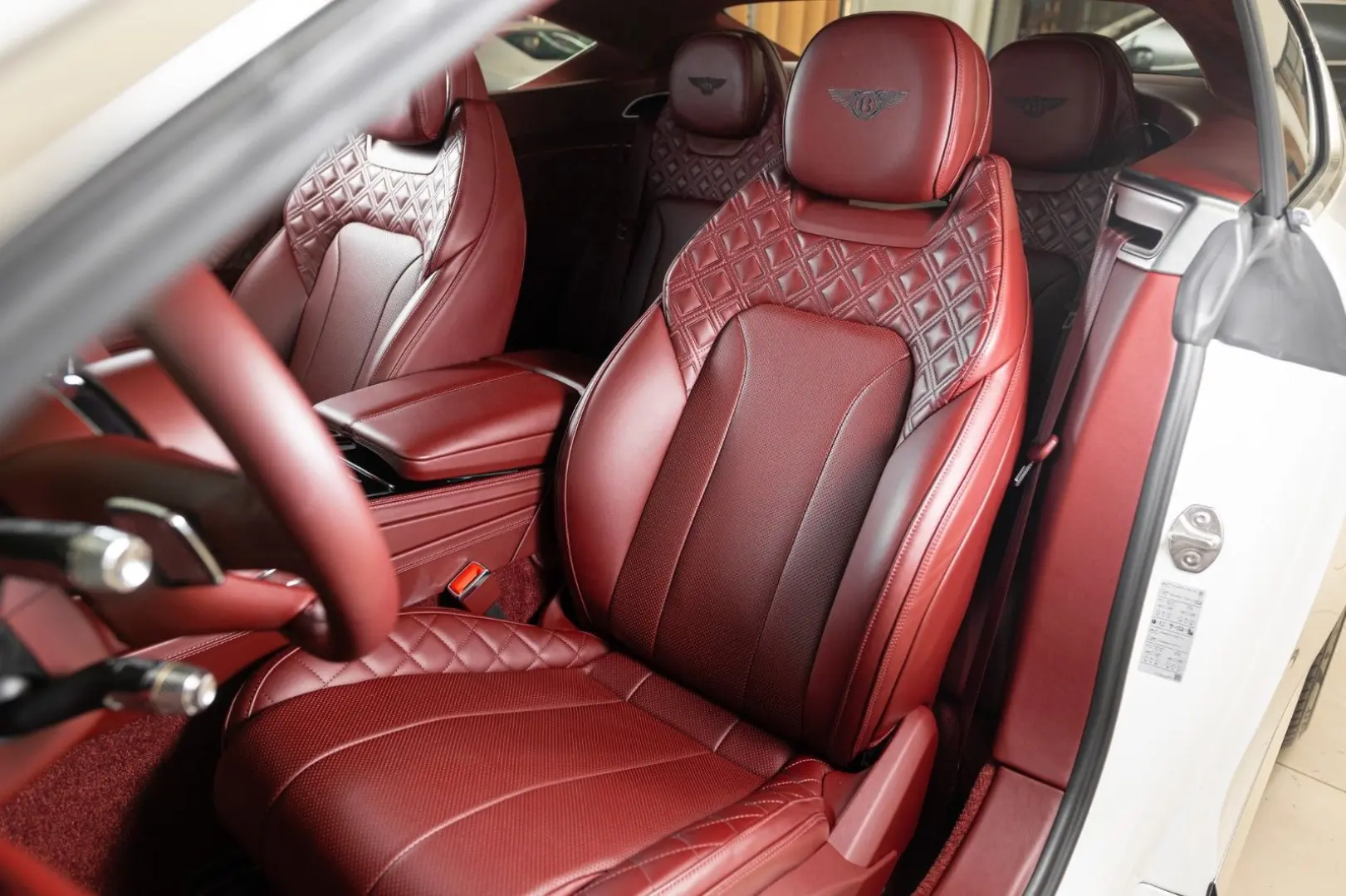 Continental GT V8 Mulliner Driving Specification