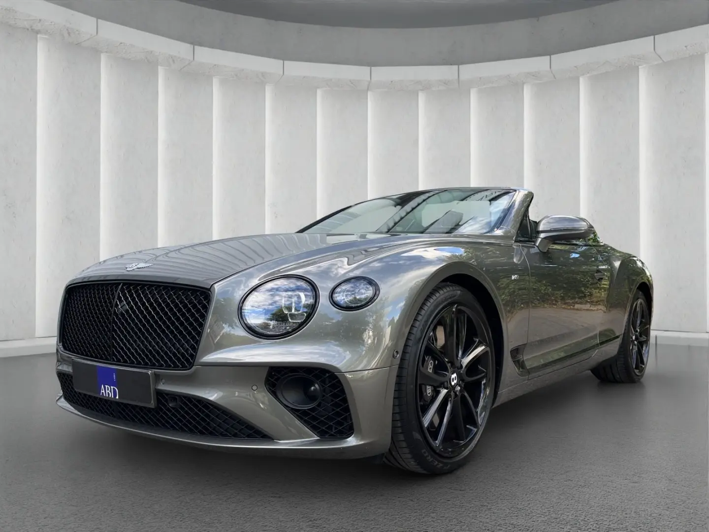 Continental GTC V8 Naim Tour City Rotating D