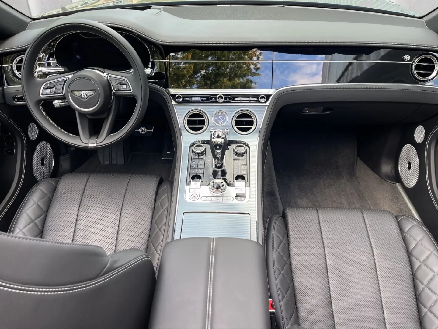 Continental GTC V8 Naim Tour City Rotating D