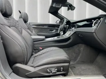 Continental GTC V8 Naim Tour City Rotating D