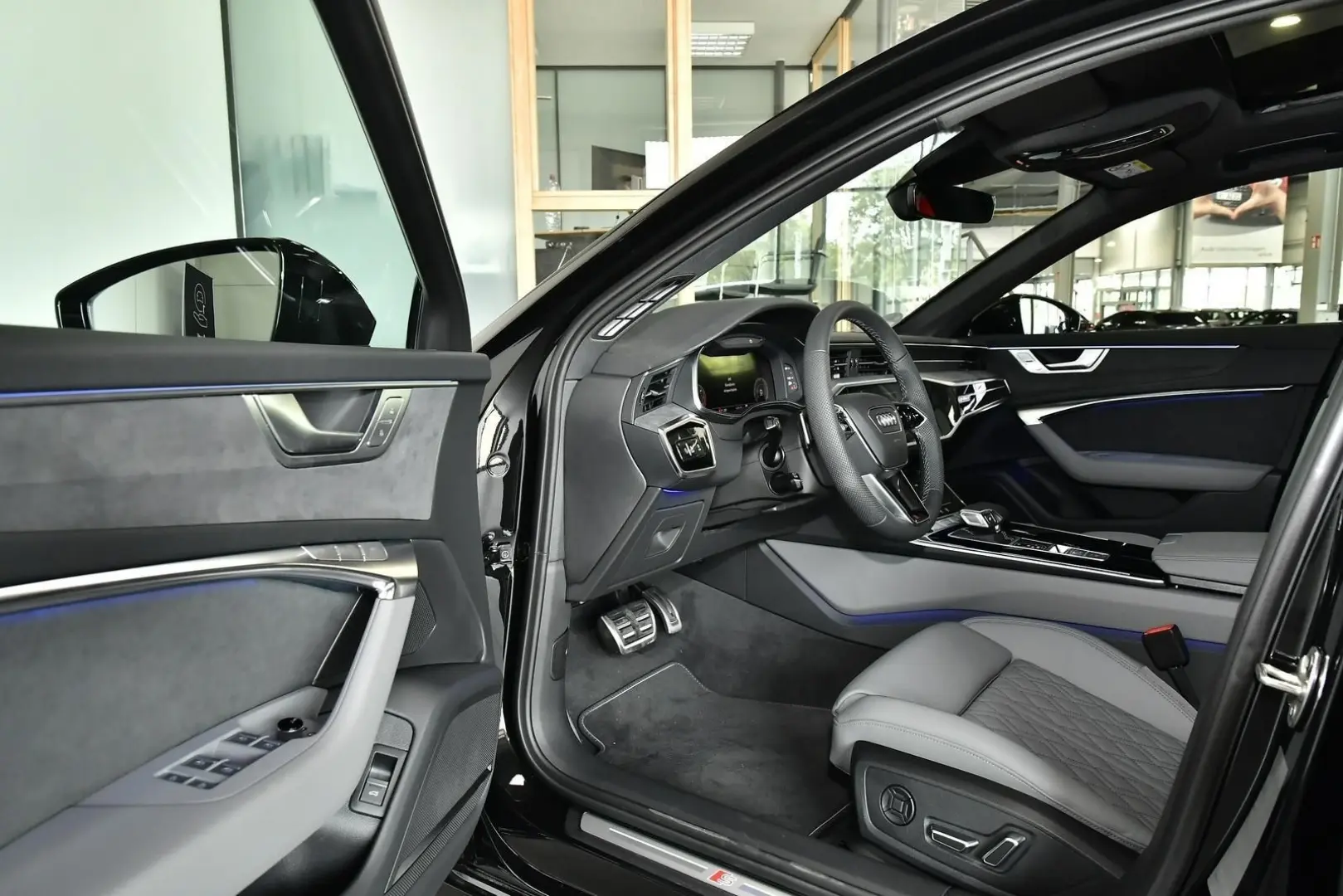 AUDI A6 Avant S line 40 TDI quattro Matrix Pano B&O