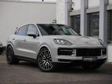 E-Hybrid Coupé INNODRIVE-SPORTABGAS.-HD-22 TURBO