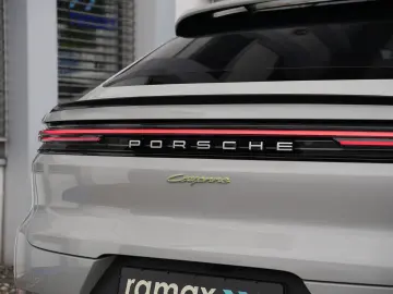 E-Hybrid Coupé INNODRIVE-SPORTABGAS.-HD-22