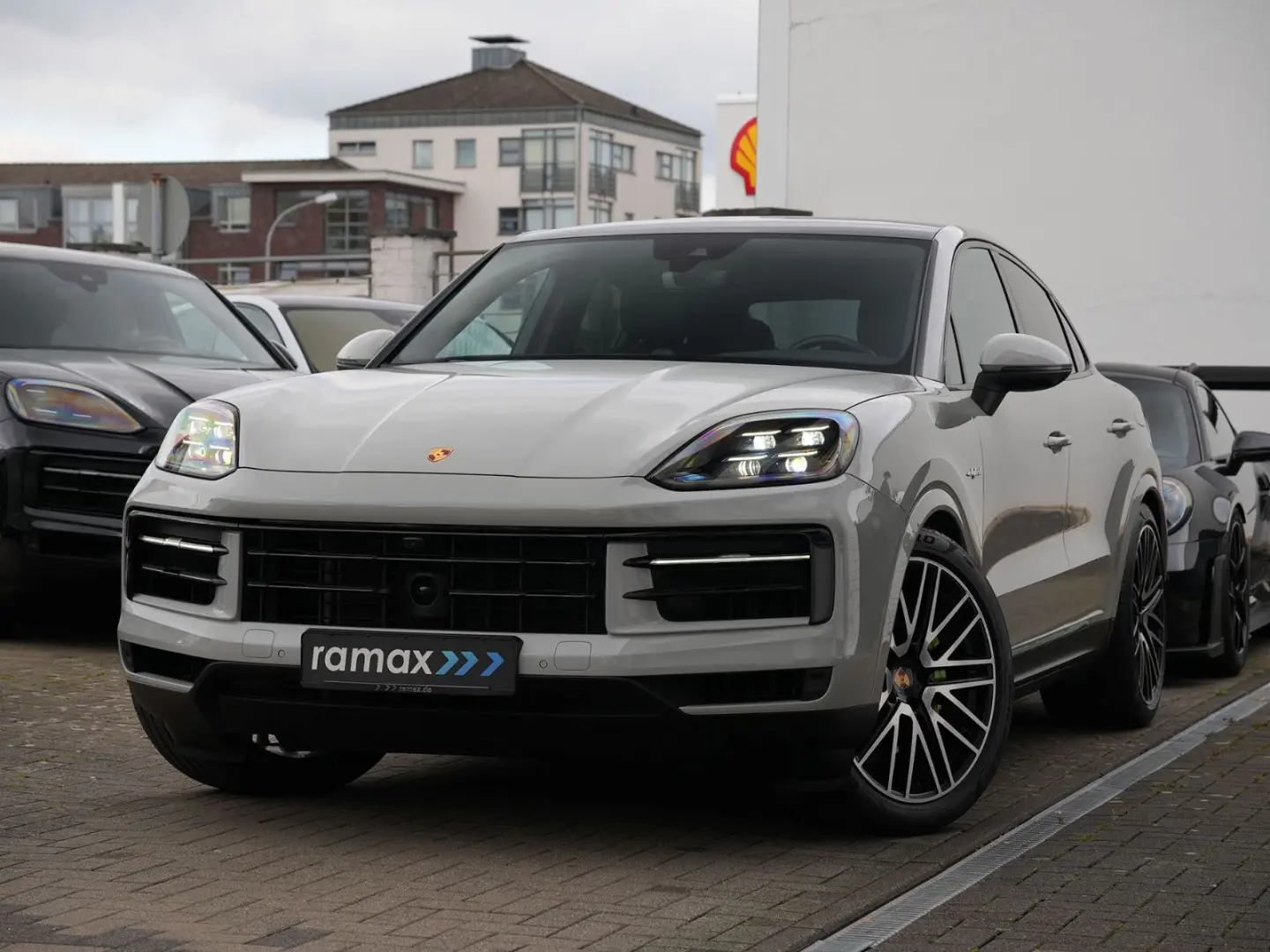 E-Hybrid Coupé INNODRIVE-SPORTABGAS.-HD-22