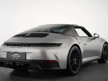 992 .2 Targa 4 GTS T-Hybrid Matrix Lift BOSE 360