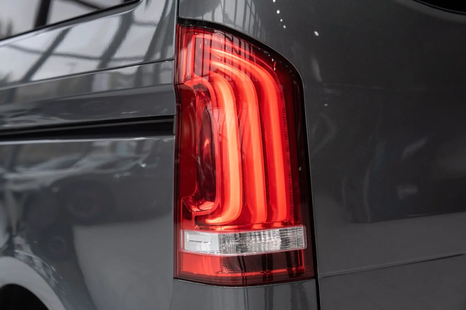V 300d*SPORT-PAKET*LEDER*COMAND*LED*360°KAM*DAB*