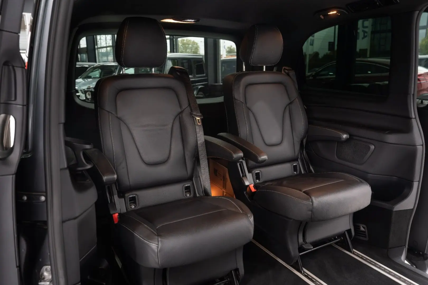 V 300d*SPORT-PAKET*LEDER*COMAND*LED*360°KAM*DAB*