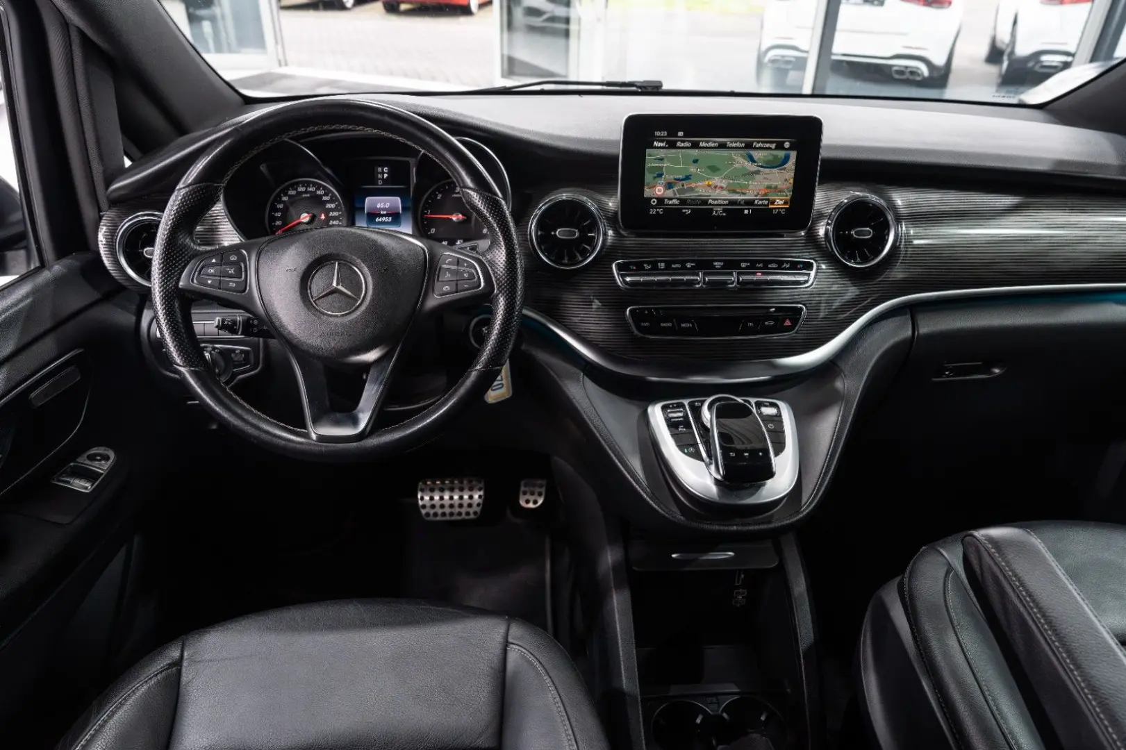 V 300d*SPORT-PAKET*LEDER*COMAND*LED*360°KAM*DAB*