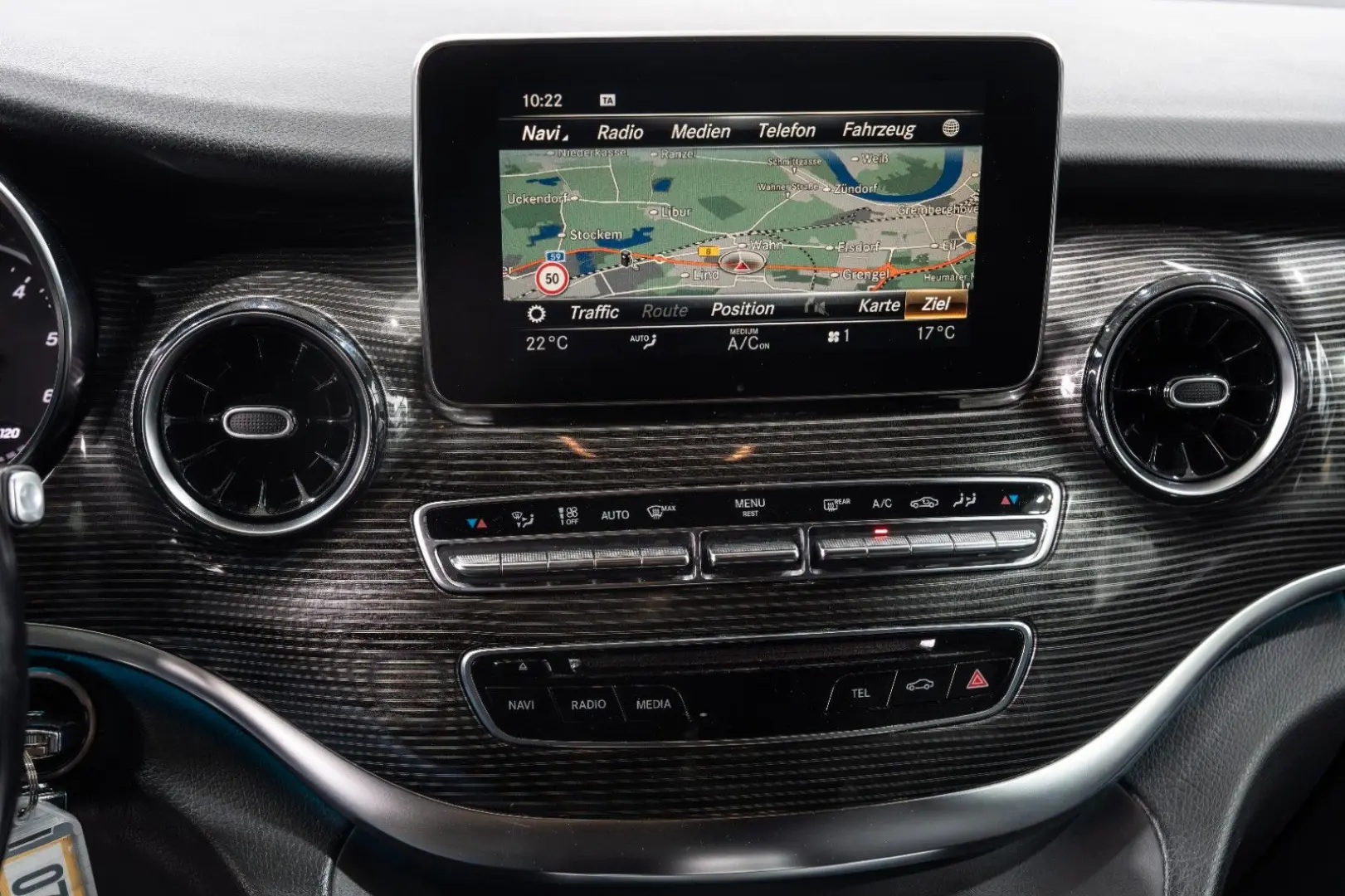V 300d*SPORT-PAKET*LEDER*COMAND*LED*360°KAM*DAB*