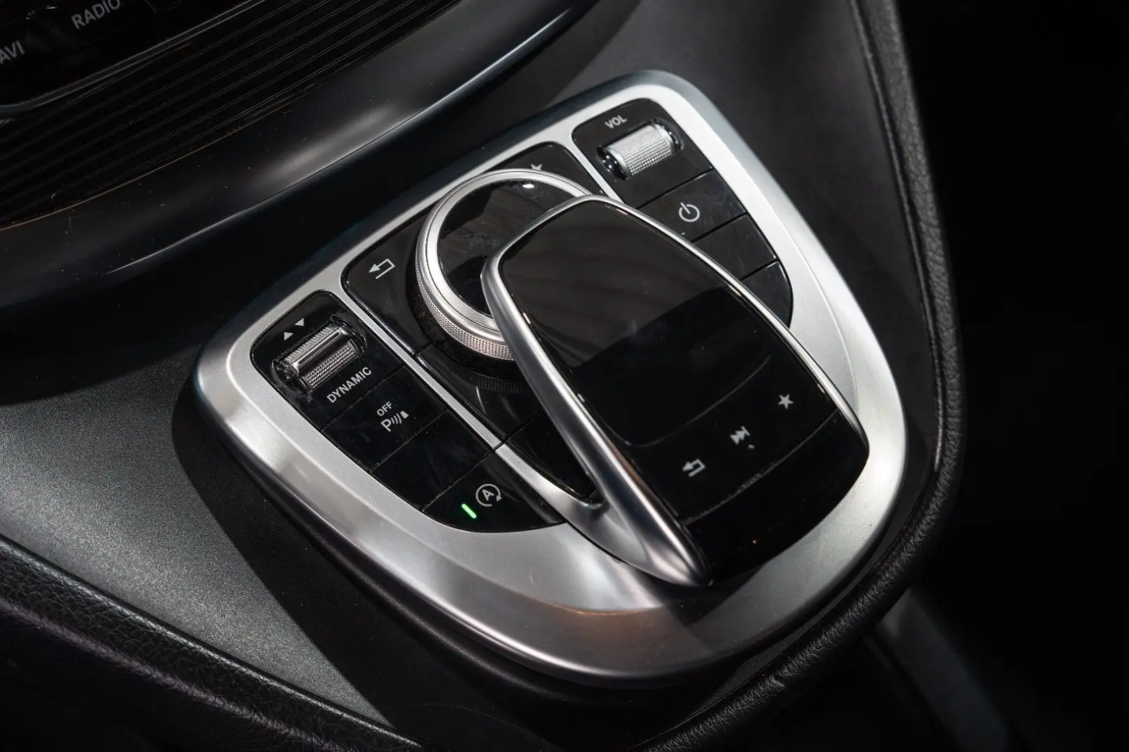 V 300d*SPORT-PAKET*LEDER*COMAND*LED*360°KAM*DAB*