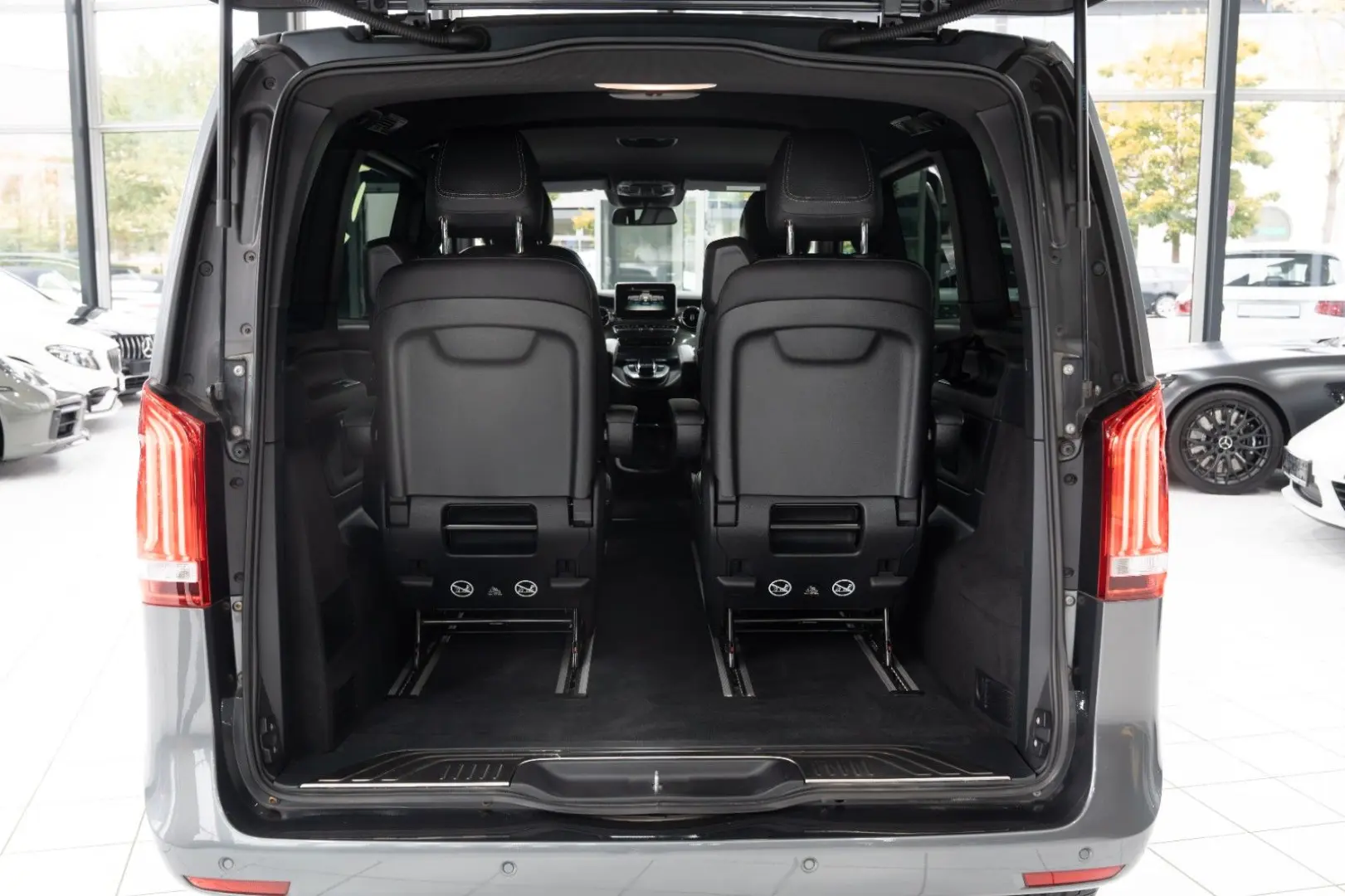 V 300d*SPORT-PAKET*LEDER*COMAND*LED*360°KAM*DAB*
