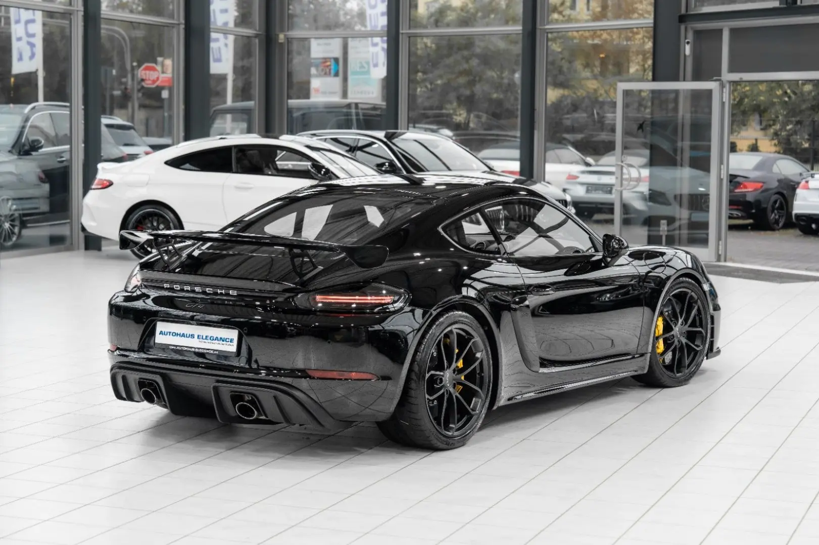 Cayman GT4*CARBON*SPORT-CHRONO*KERAMIK*18-WEGE*