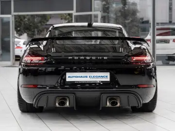 Cayman GT4*CARBON*SPORT-CHRONO*KERAMIK*18-WEGE*