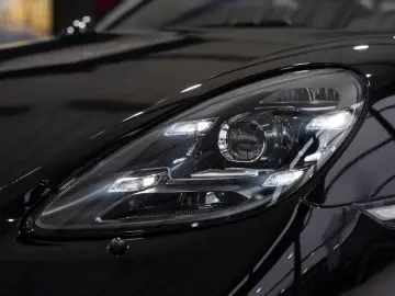 Cayman GT4*CARBON*SPORT-CHRONO*KERAMIK*18-WEGE*