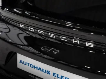 Cayman GT4*CARBON*SPORT-CHRONO*KERAMIK*18-WEGE*