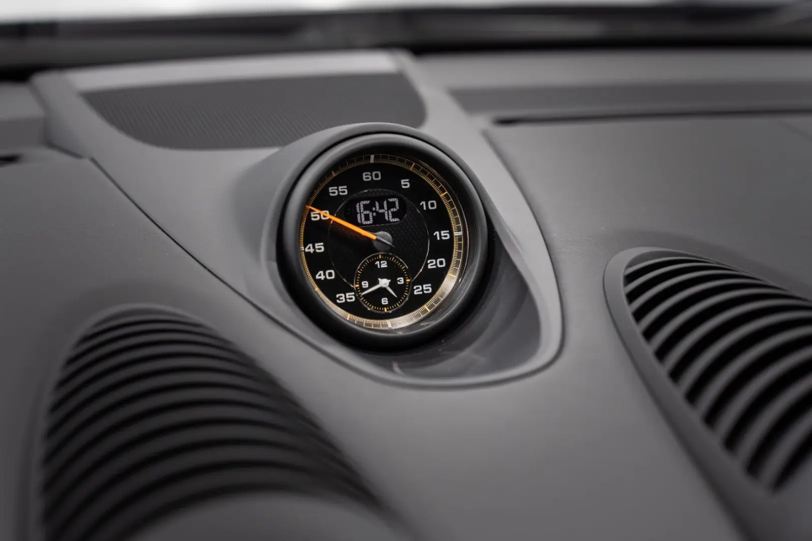 Cayman GT4*CARBON*SPORT-CHRONO*KERAMIK*18-WEGE*