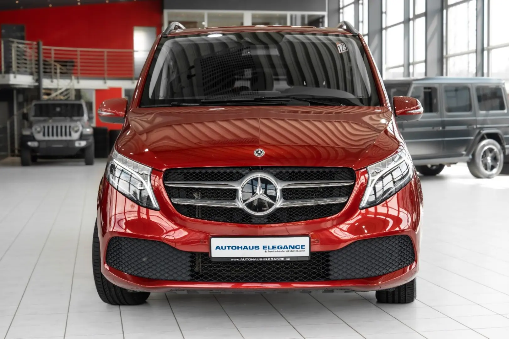 V250d EDITION kompakt*SPORT-PAKET*NAVI-PLUS*LED*