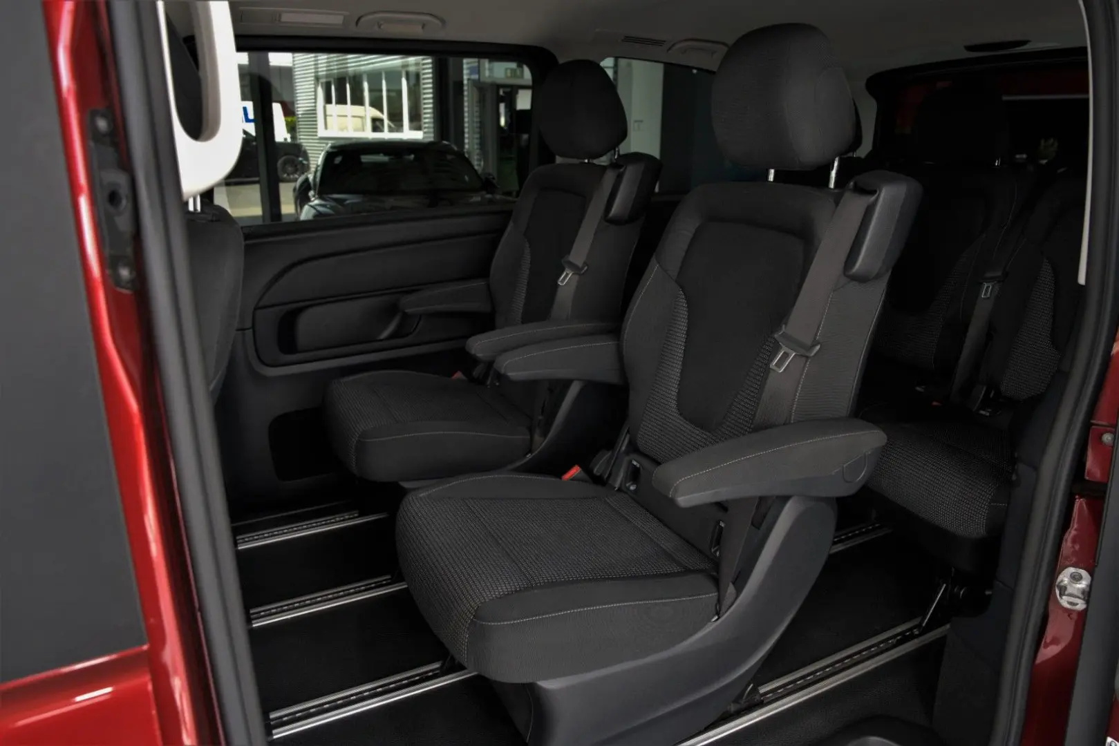 V250d EDITION kompakt*SPORT-PAKET*NAVI-PLUS*LED*