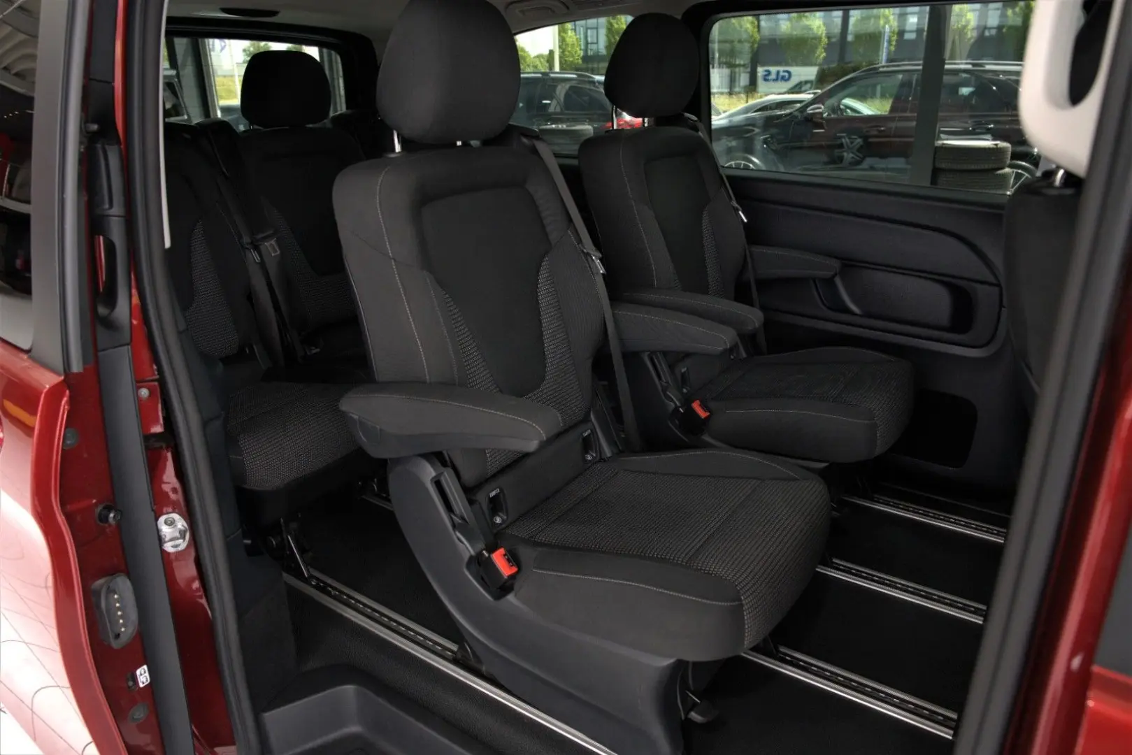 V250d EDITION kompakt*SPORT-PAKET*NAVI-PLUS*LED*