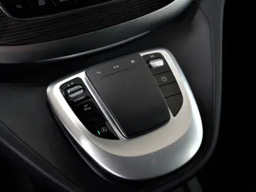 V250d EDITION kompakt*SPORT-PAKET*NAVI-PLUS*LED*