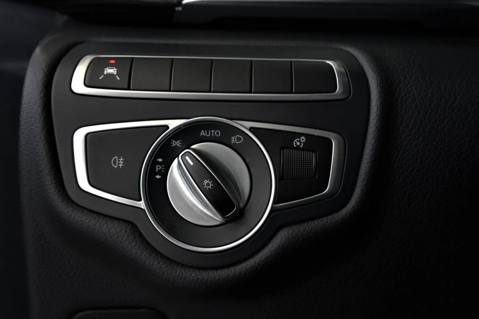 V250d EDITION kompakt*SPORT-PAKET*NAVI-PLUS*LED*