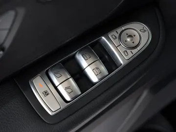 V250d EDITION kompakt*SPORT-PAKET*NAVI-PLUS*LED*