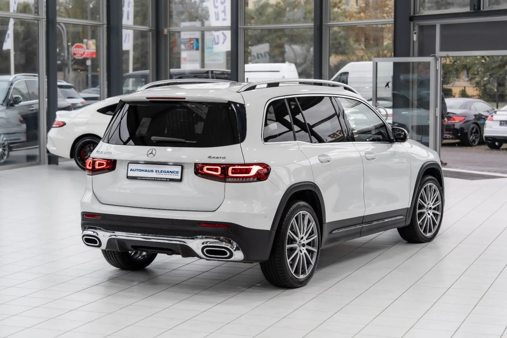 GLB250 4M*AMG-LINE*OFF-ROAD-PRO*LEDER*20