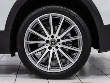 GLB250 4M*AMG-LINE*OFF-ROAD-PRO*LEDER*20
