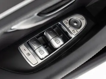 CLS 450 4M *AMG-LINE*AIRMATIC*MASSAGE*20