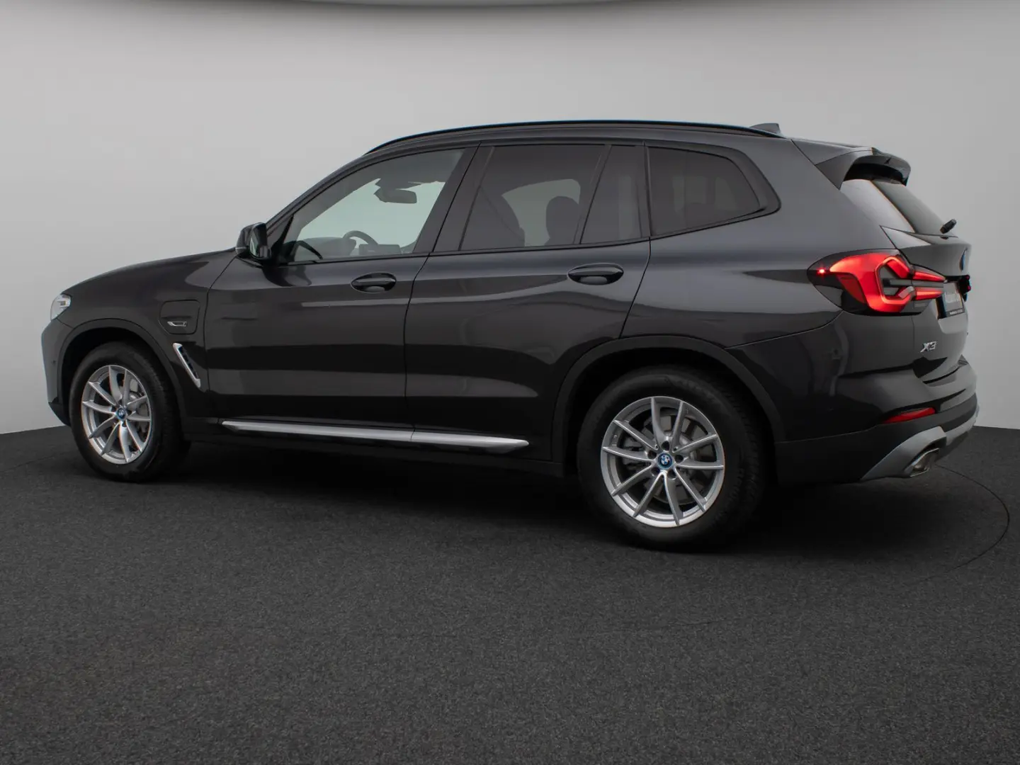 X3 xD30e Kamera HUD Lenkrhzg Stop&Go AHK Sport