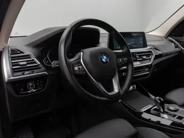 X3 xD20i Kamera DAB WLAN DrivAssist AHK Sport