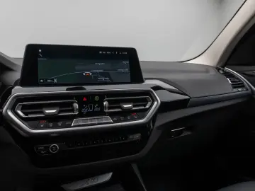 X3 xD20i Kamera DAB WLAN DrivAssist AHK Sport