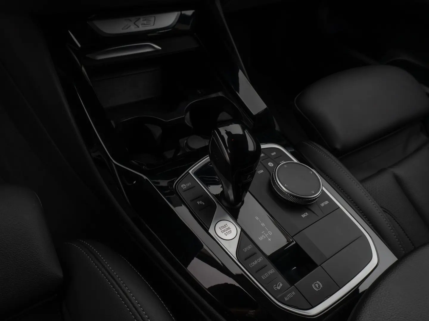 X3 xD20i Kamera DAB WLAN DrivAssist AHK Sport