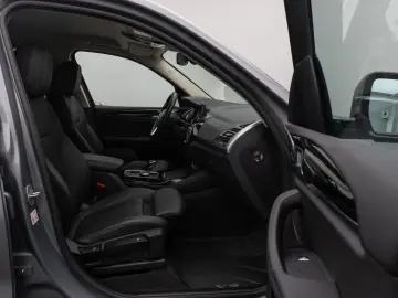 X3 xD20i Kamera DAB WLAN DrivAssist AHK Sport