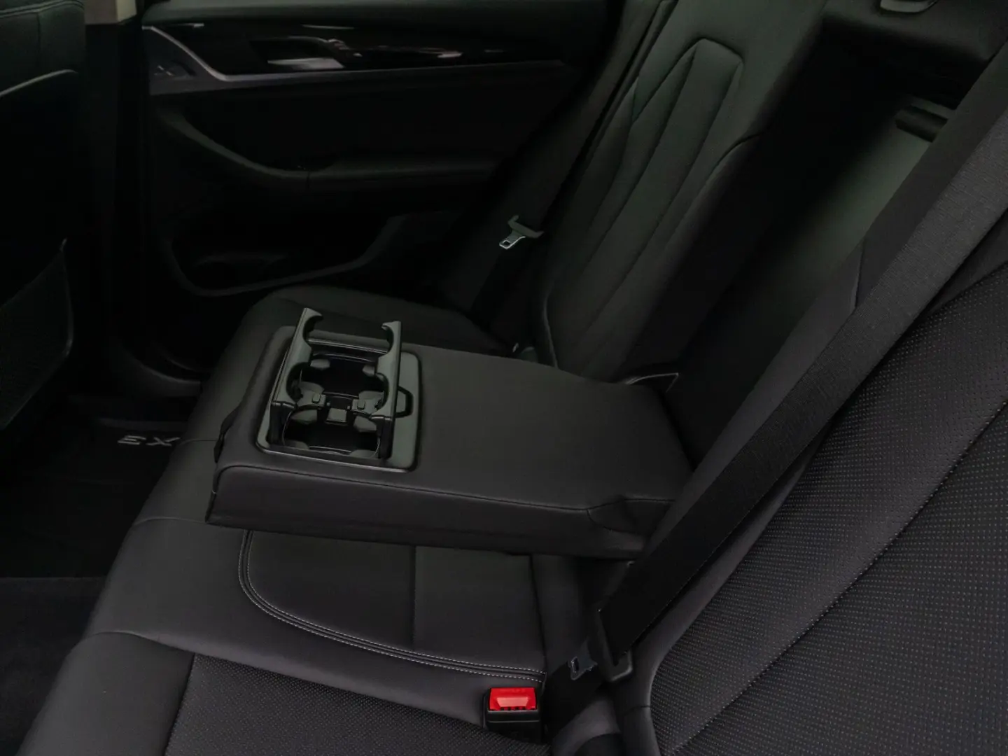 X3 xD20i Kamera DAB WLAN DrivAssist AHK Sport