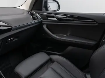 X3 xD20i Kamera DAB WLAN DrivAssist AHK Sport