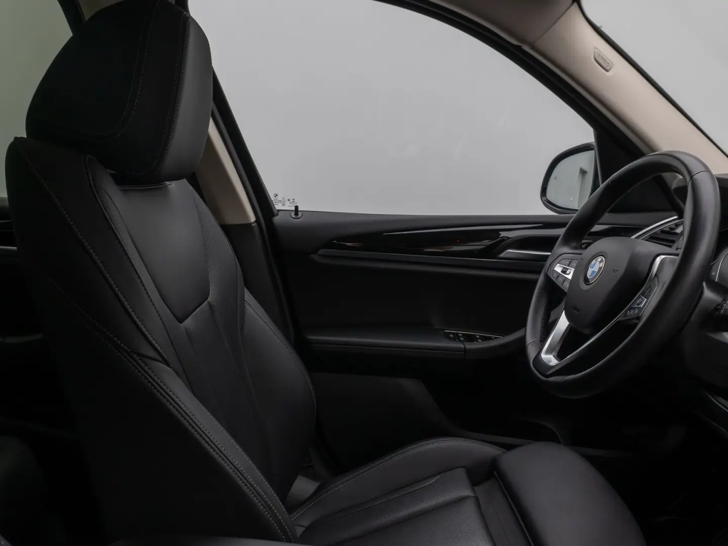 X3 xD20i Kamera DAB WLAN DrivAssist AHK Sport