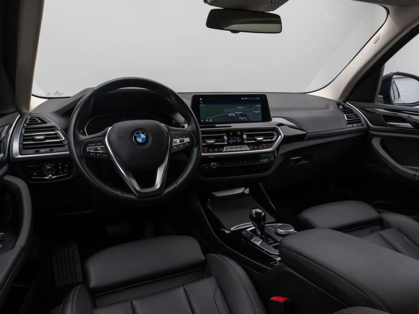 X3 xD20i Kamera DAB WLAN DrivAssist AHK Sport