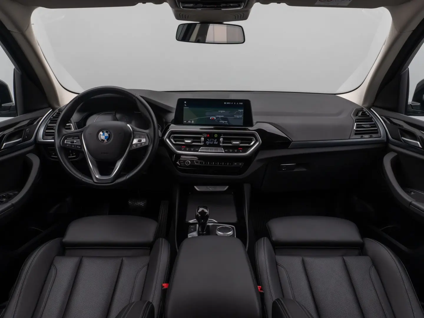 X3 xD20i Kamera DAB WLAN DrivAssist AHK Sport