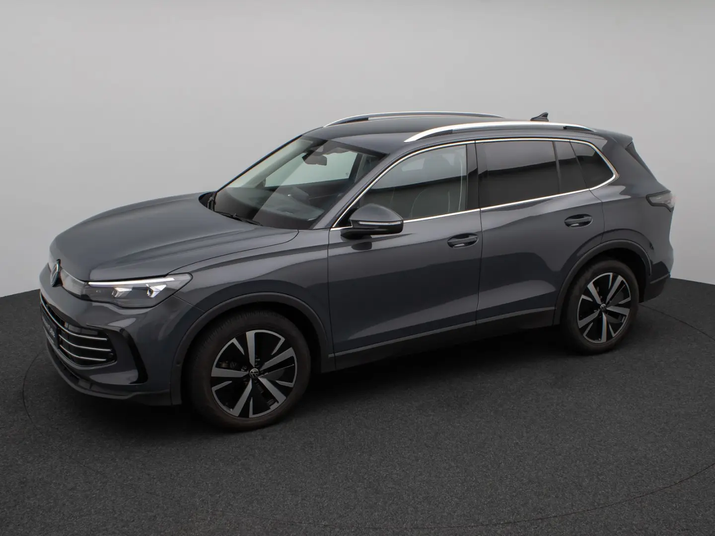 Tiguan 2.0 TDI Elegance 360°ACC AHK HUD Lenkrhzg
